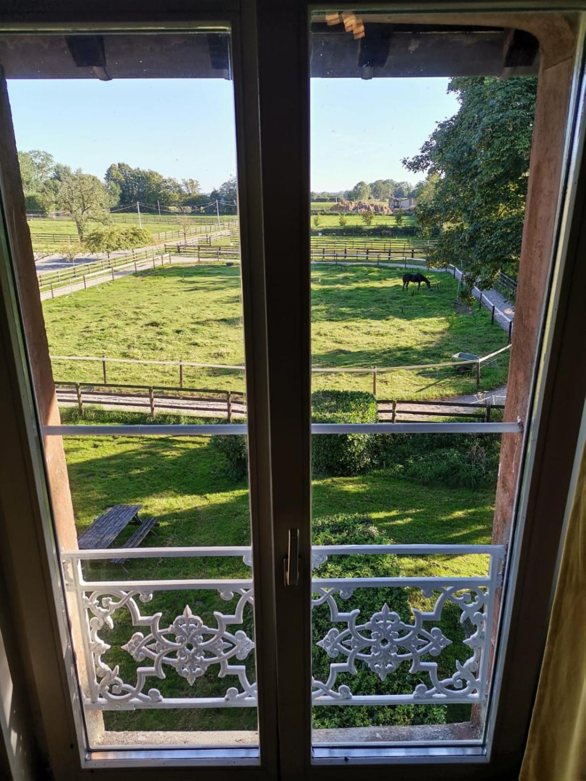 Bed and Breakfast Manoir Du Taillis Heugon Екстер'єр фото